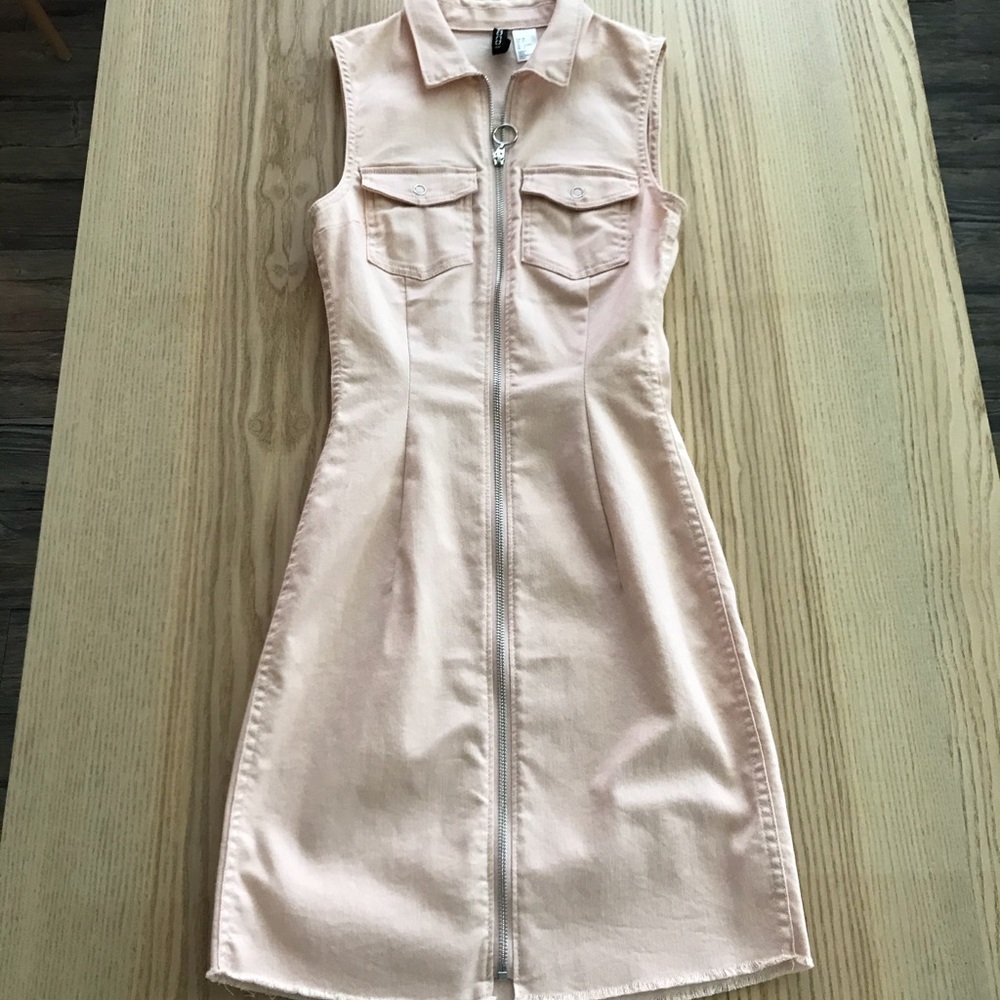 ❗️SOLD❗️H&M zip up denim dress